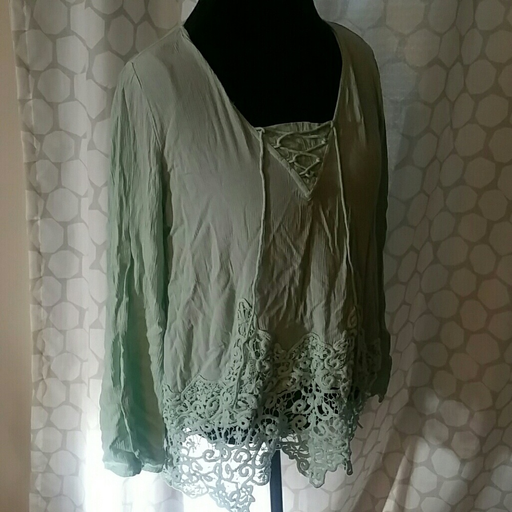 Seafoam lace tunic